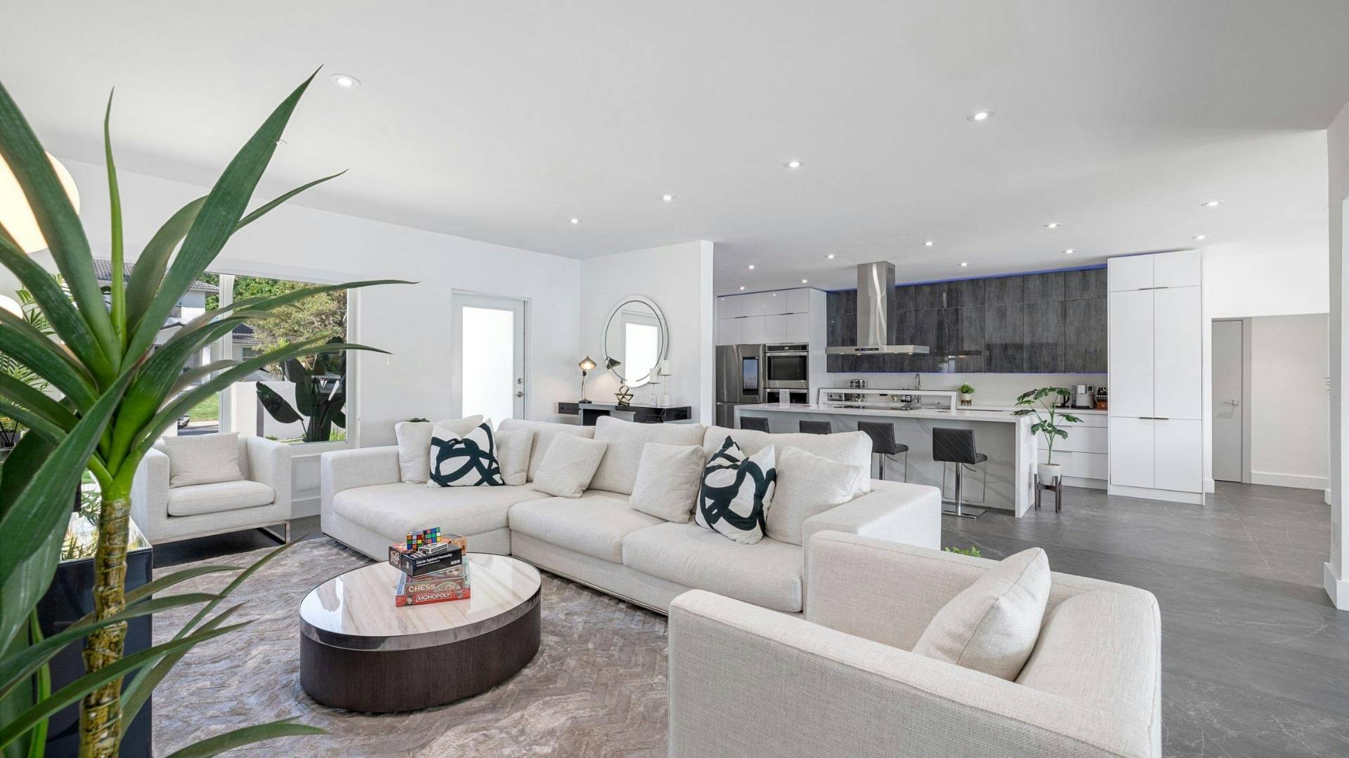 A bright, welcoming home cared for by the S&M Absolute Cleaning team